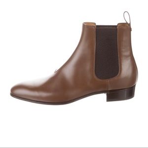 Gucci brown leather Chelsea boots. Mens size 9